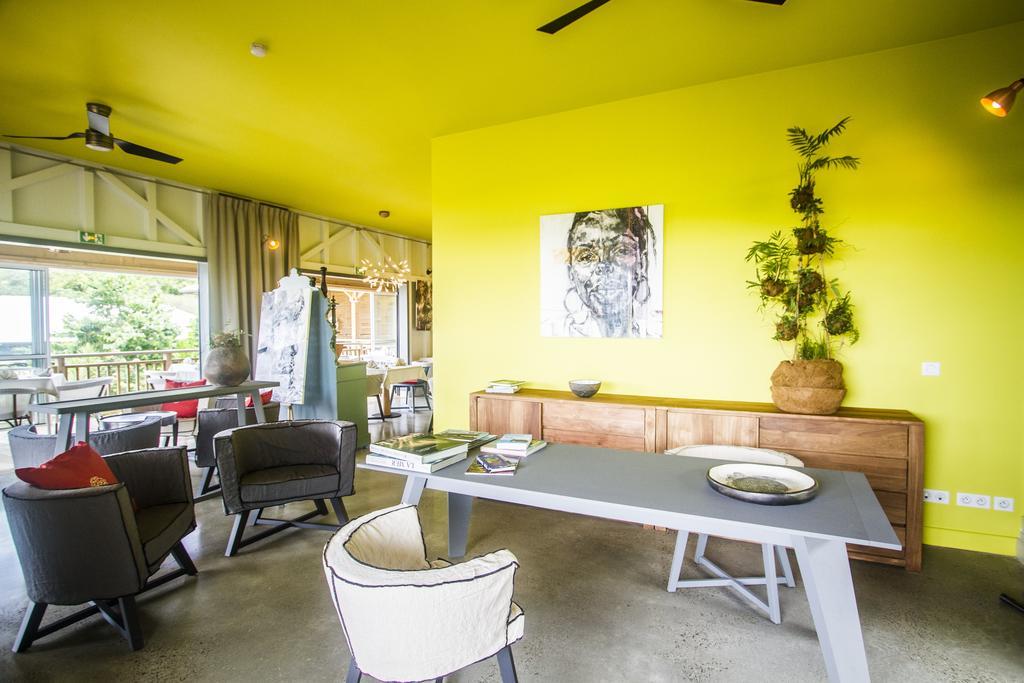 French Coco Hotel La Trinite Ngoại thất bức ảnh