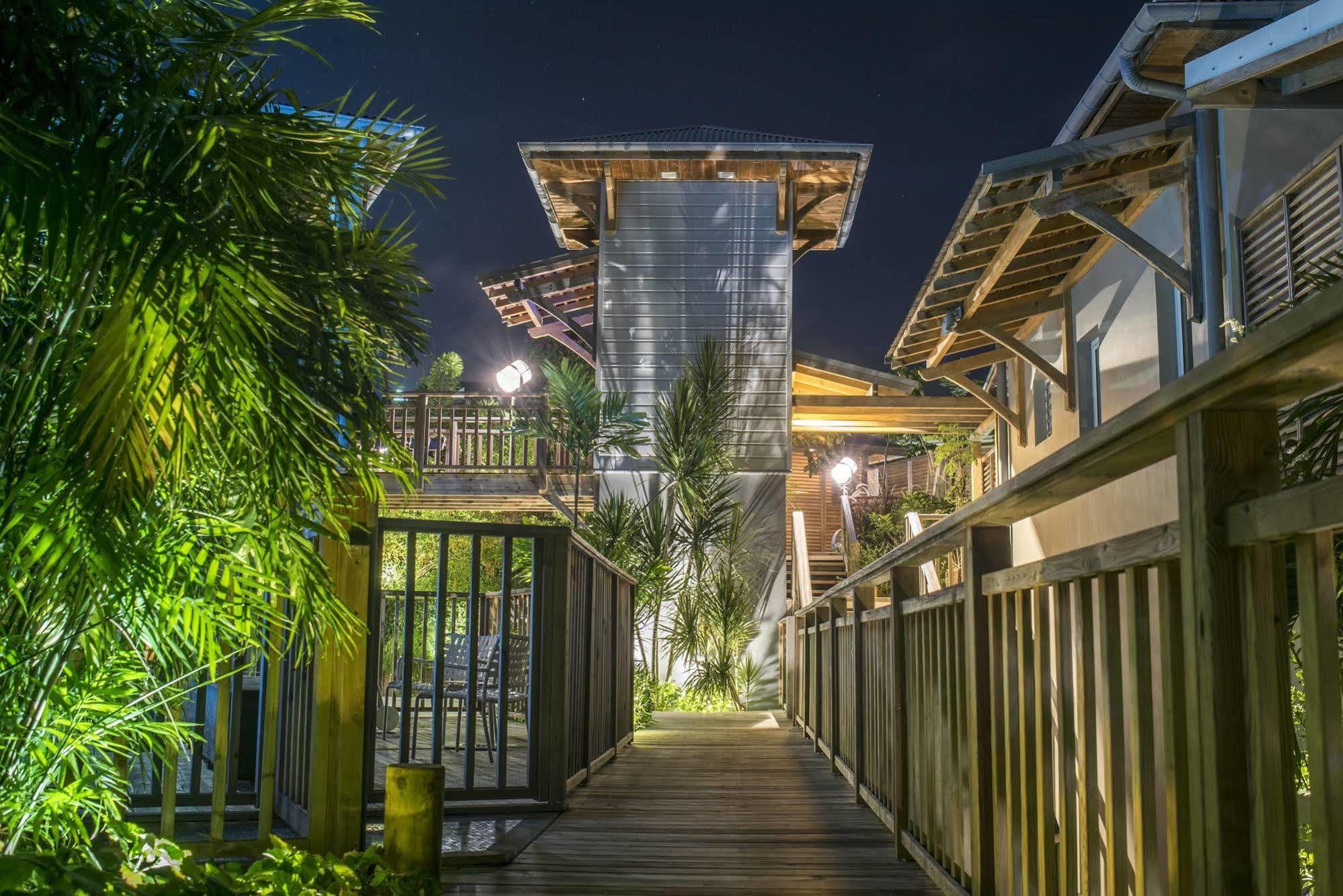 French Coco Hotel La Trinite Ngoại thất bức ảnh