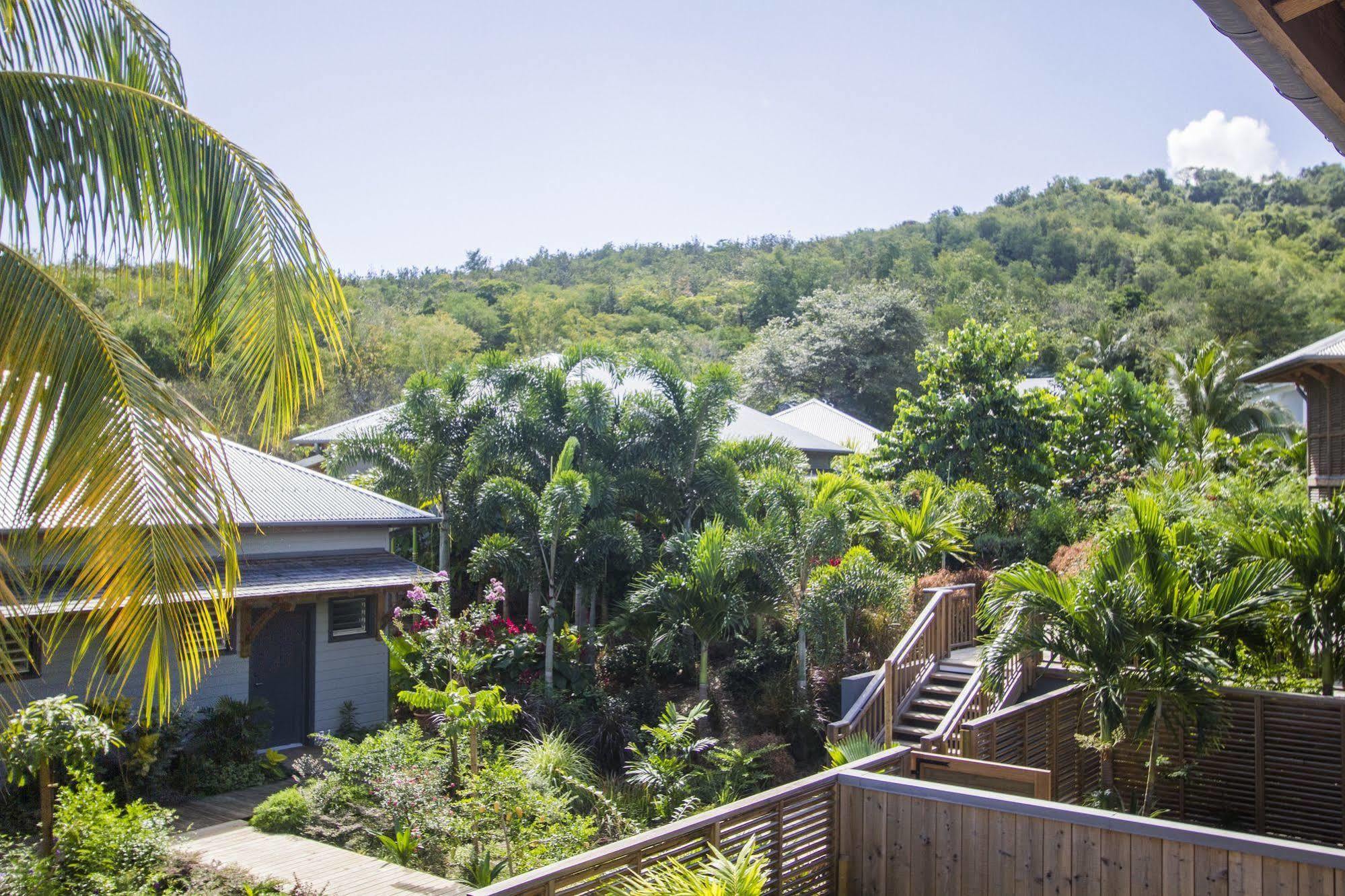 French Coco Hotel La Trinite Ngoại thất bức ảnh